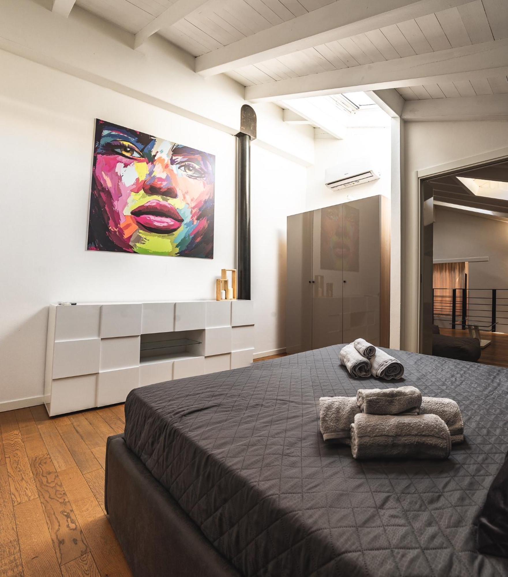 Luxury Industrial Apt Vicino Al Centro Con Garage Бреша Екстериор снимка